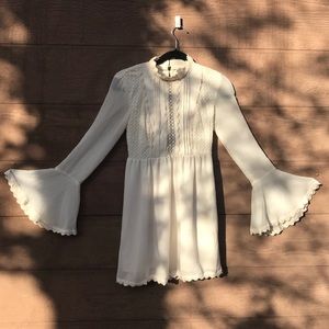 💥 Long sleeve open back mini dress